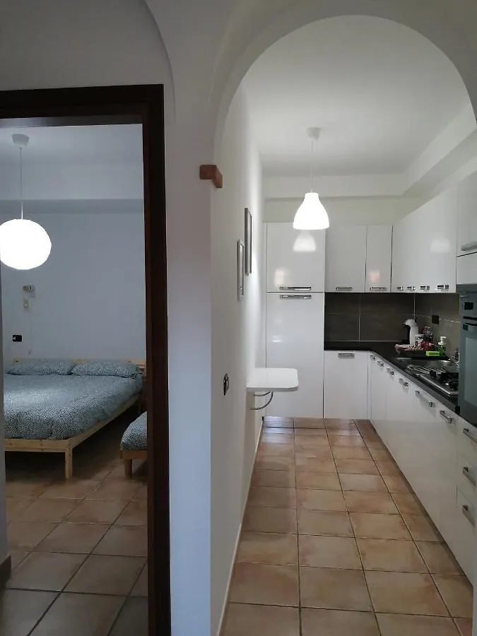 Hommy Lab - Stylish And Modern With Super Kitchen, Separate Entrance, Free Parking Olbia Apartment