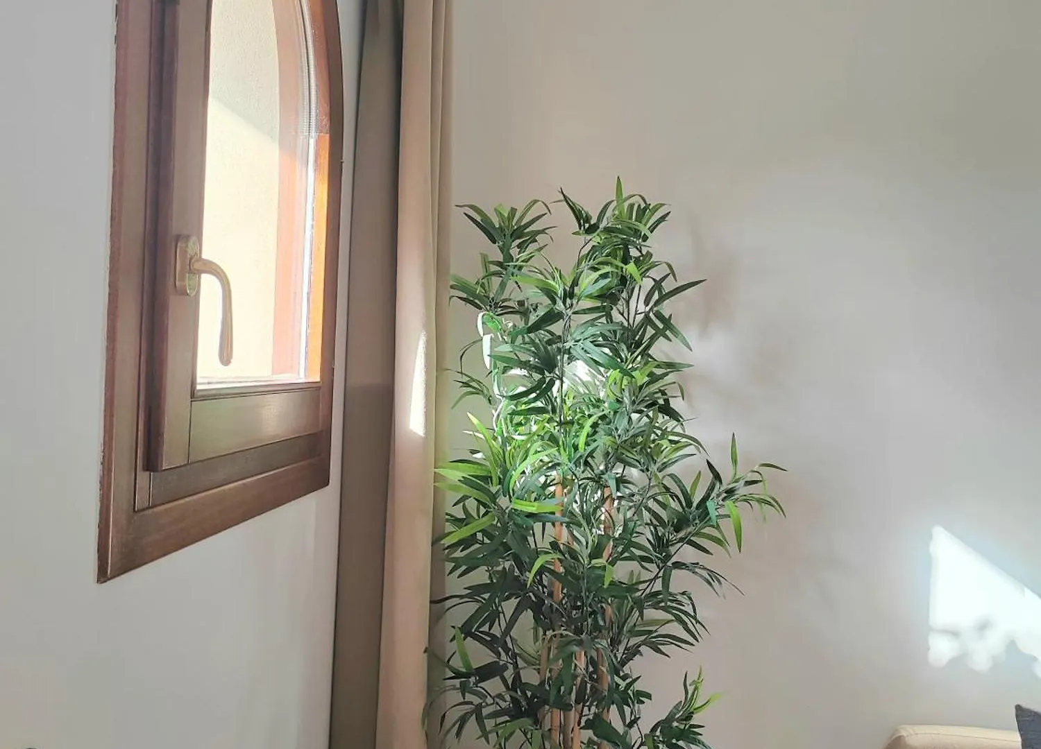 Hommy Lab - Stylish And Modern With Super Kitchen, Separate Entrance, Free Parking Olbia 0*,  Italy